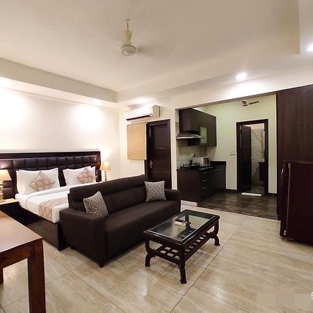 When In Gurgaon - Artemis Hospital 1 Min Walk, Fortis & Medanta 4 Mins Drive Exterior foto