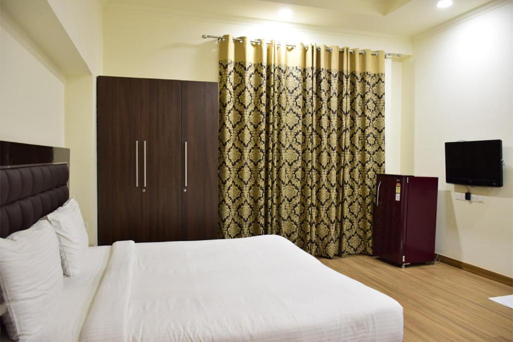 When In Gurgaon - Artemis Hospital 1 Min Walk, Fortis & Medanta 4 Mins Drive Exterior foto