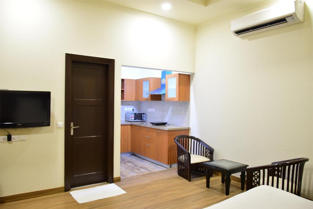 When In Gurgaon - Artemis Hospital 1 Min Walk, Fortis & Medanta 4 Mins Drive Exterior foto